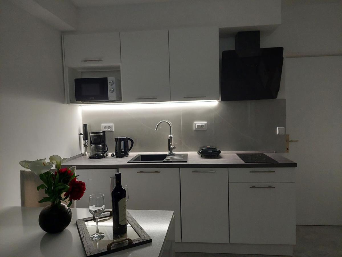 Apartment Mara ดูบรอฟนิก ภายนอก รูปภาพ